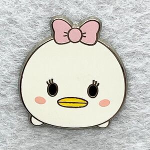 🔮‎ 5/$25 Disney Daisy Duck Tsum Tsum Pin